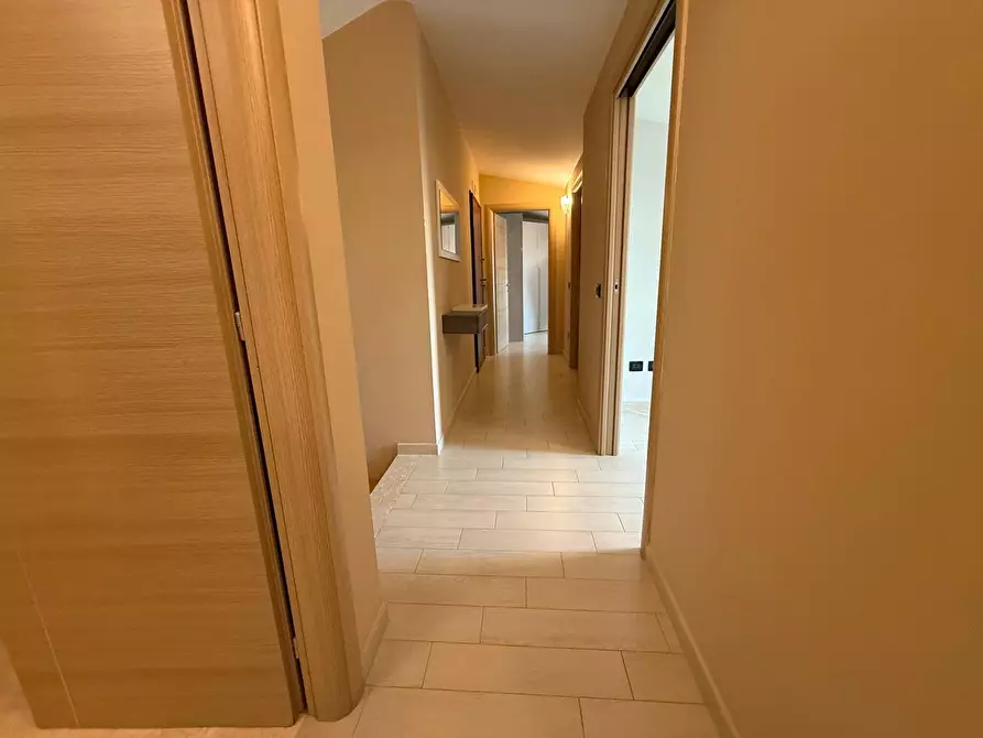 Immagine 31 di Multiproprietà in affitto  in Viale Abramo Lincoln 288 a Caserta