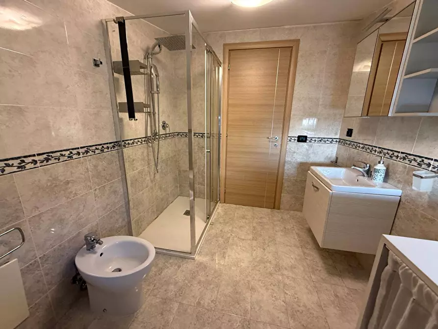 Immagine 37 di Multiproprietà in affitto  in Viale Abramo Lincoln 288 a Caserta