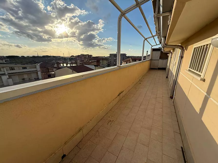 Immagine 38 di Multiproprietà in affitto  in Viale Abramo Lincoln 288 a Caserta