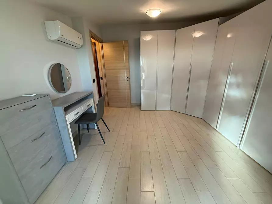 Immagine 41 di Multiproprietà in affitto  in Viale Abramo Lincoln 288 a Caserta