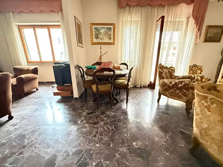 Immagine 5 di Appartamento in vendita  in Via Ferrarecce 145 a Caserta