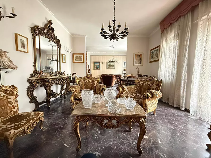 Immagine 6 di Appartamento in vendita  in Via Ferrarecce 145 a Caserta