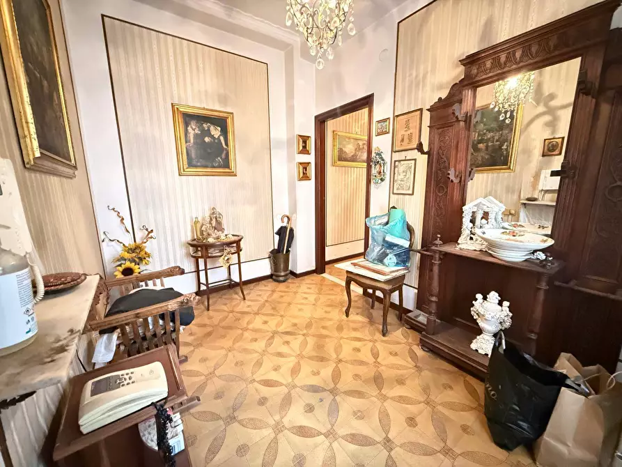 Immagine 13 di Appartamento in vendita  in Via Ferrarecce 145 a Caserta