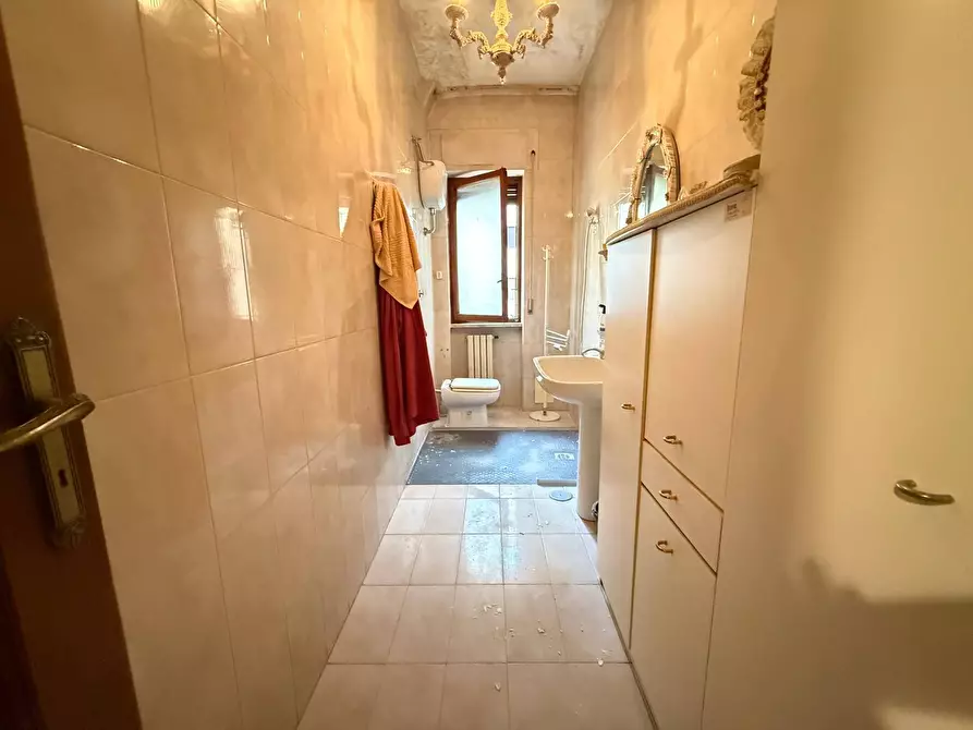 Immagine 37 di Appartamento in vendita  in Via Ferrarecce 145 a Caserta