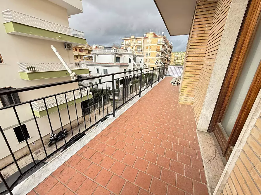 Immagine 10 di Appartamento in vendita  in Via Ferrarecce 145 a Caserta