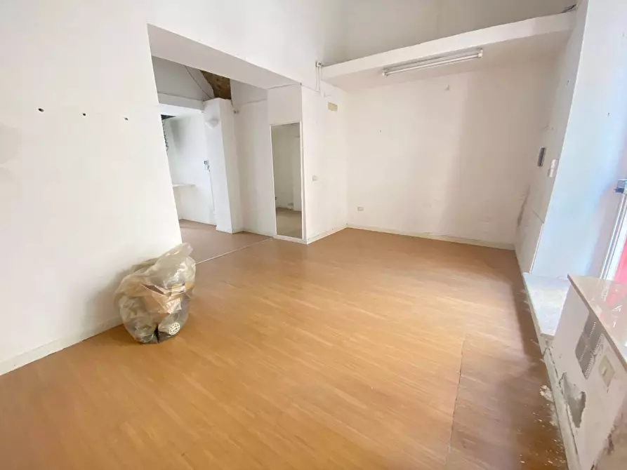 Immagine 3 di Appartamento in vendita  in Via Sant'Antida 6 a Caserta