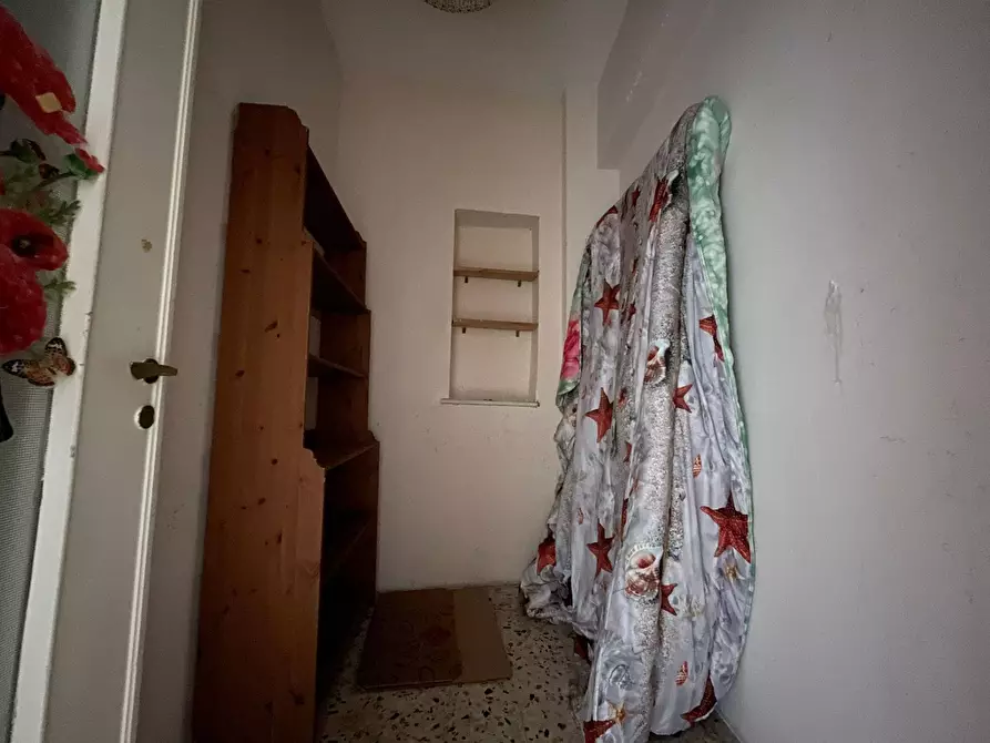 Immagine 46 di Ufficio in affitto  in Via Caduti sul Lavoro a Caserta