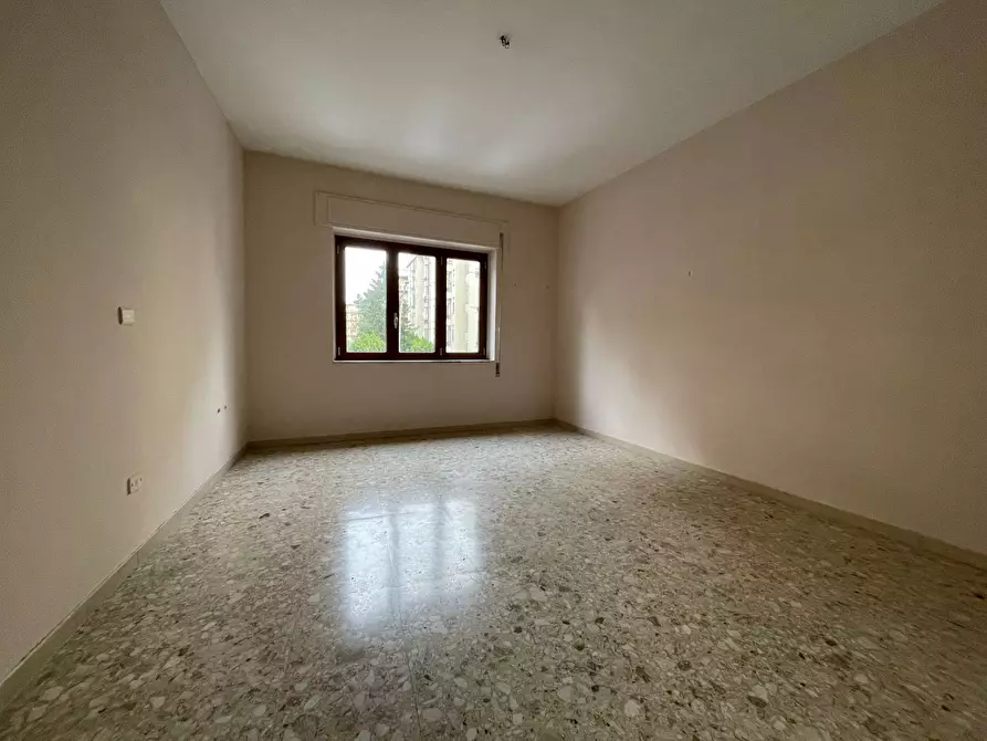 Immagine 14 di Appartamento in vendita  in Via Caduti sul Lavoro a Caserta