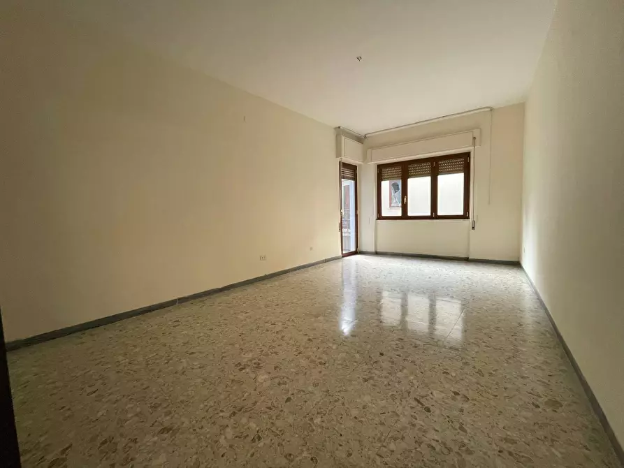 Immagine 5 di Appartamento in vendita  in Via Caduti sul Lavoro a Caserta