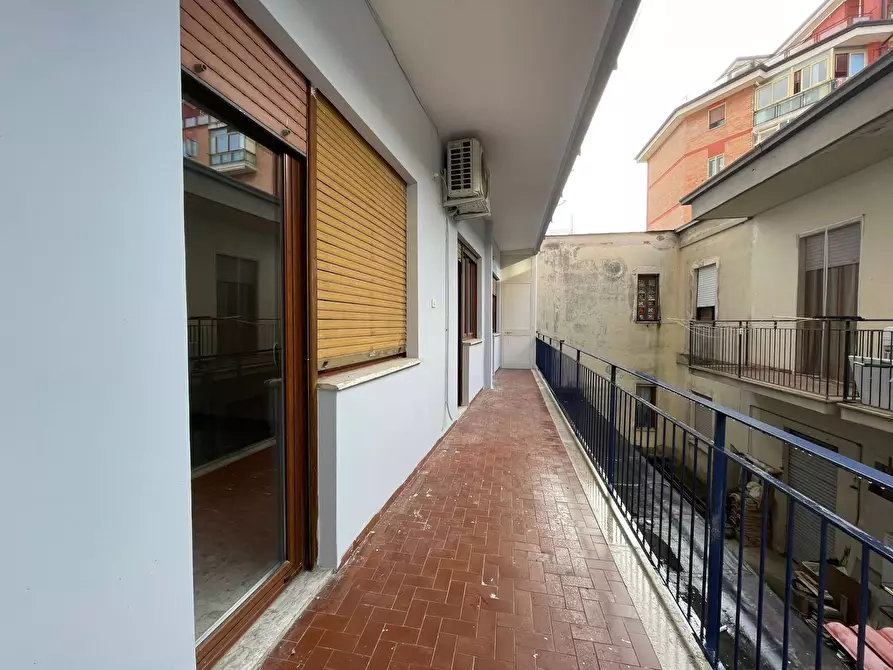 Immagine 39 di Appartamento in vendita  in Via Caduti sul Lavoro a Caserta