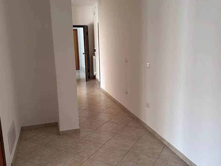 Immagine 7 di Ufficio in affitto  in Via Ruta 62 a Caserta