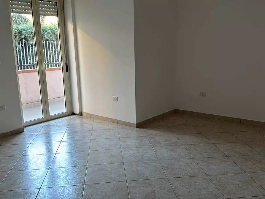 Immagine 14 di Ufficio in affitto  in Via Ruta 62 a Caserta