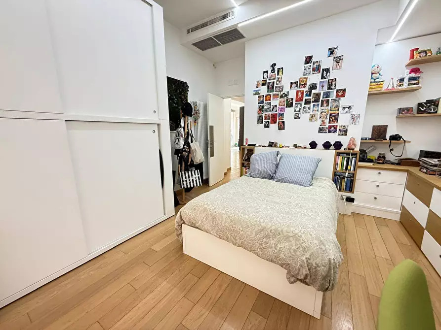 Immagine 36 di Appartamento in vendita  in Via Donato Bramante 19 a Caserta