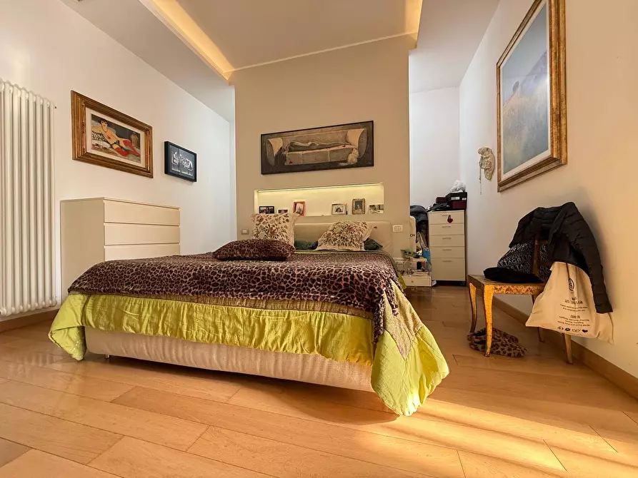 Immagine 25 di Appartamento in vendita  in Via Donato Bramante 19 a Caserta