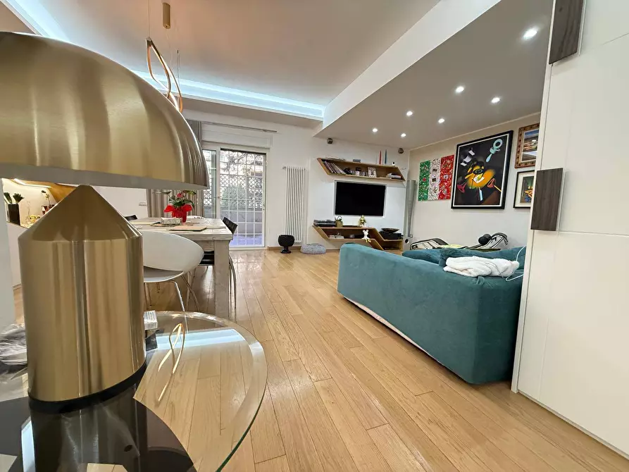 Immagine 11 di Appartamento in vendita  in Via Donato Bramante 19 a Caserta