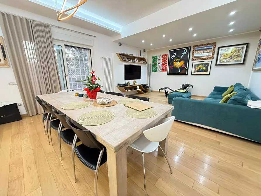 Immagine 7 di Appartamento in vendita  in Via Donato Bramante 19 a Caserta