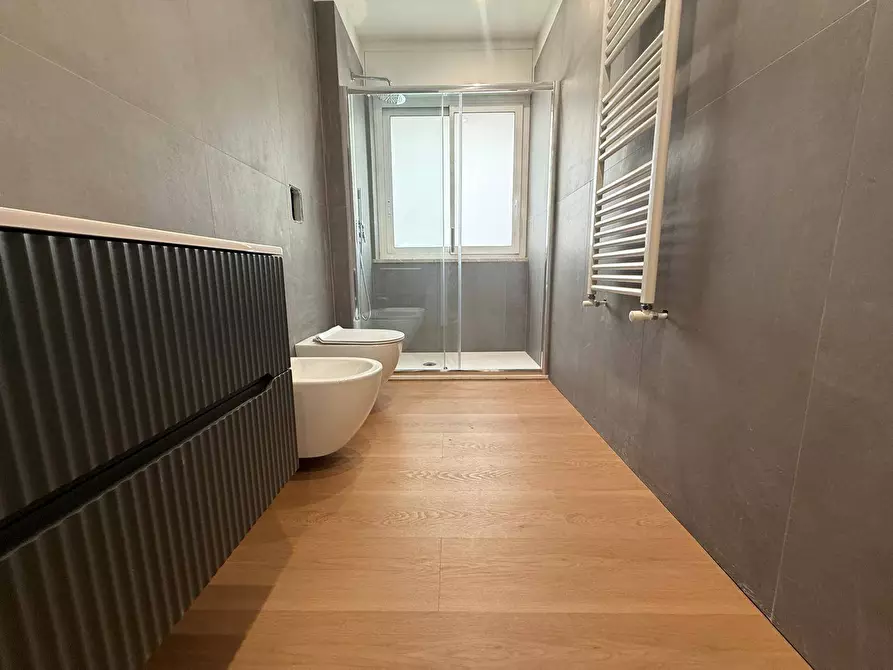 Immagine 12 di Appartamento in affitto  in Via Roma 66 a Caserta