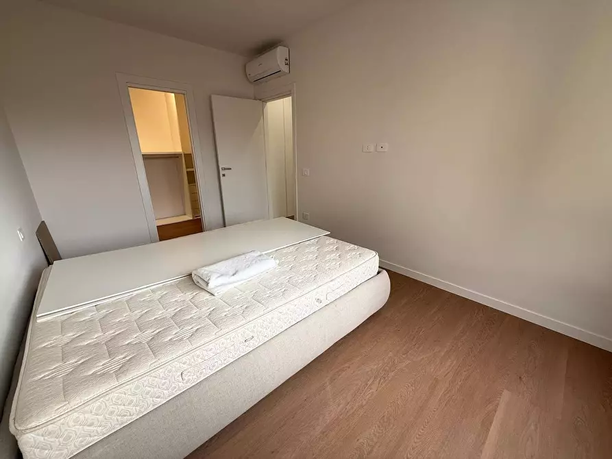 Immagine 25 di Appartamento in affitto  in Via Roma 66 a Caserta