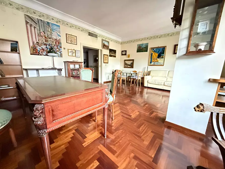 Immagine 4 di Appartamento in affitto  in Via Roma 188 a Caserta