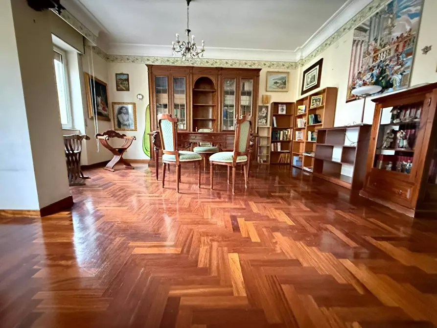 Immagine 6 di Appartamento in affitto  in Via Roma 188 a Caserta