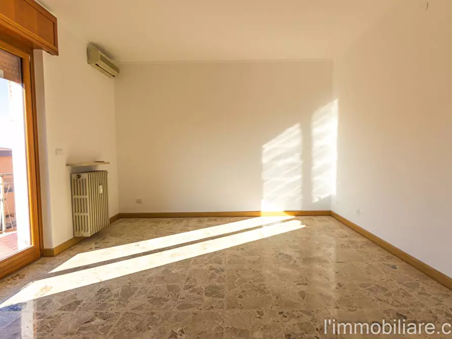 Immagine 4 di Appartamento in affitto  in Via Niccolo' Tommaseo a Verona