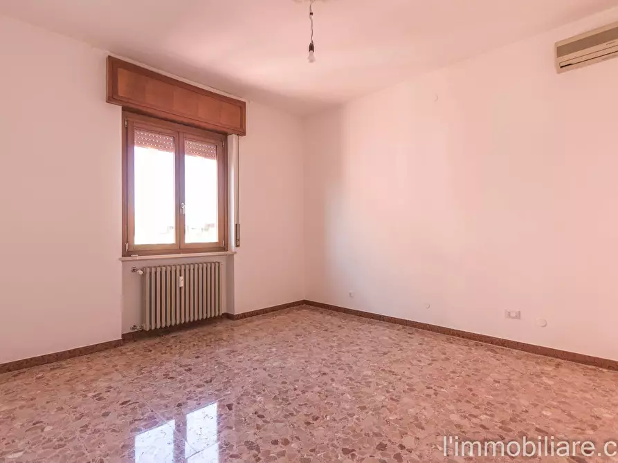 Immagine 11 di Appartamento in affitto  in Via Niccolo' Tommaseo a Verona