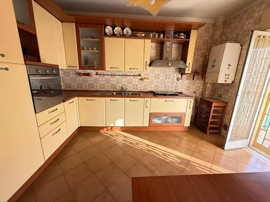 Immagine 14 di Appartamento in vendita  in Via Saragat 1 a Capodrise