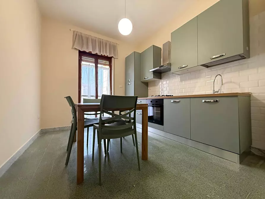 Immagine 11 di Camera in affitto  in Via Ferrarecce 121 a Caserta