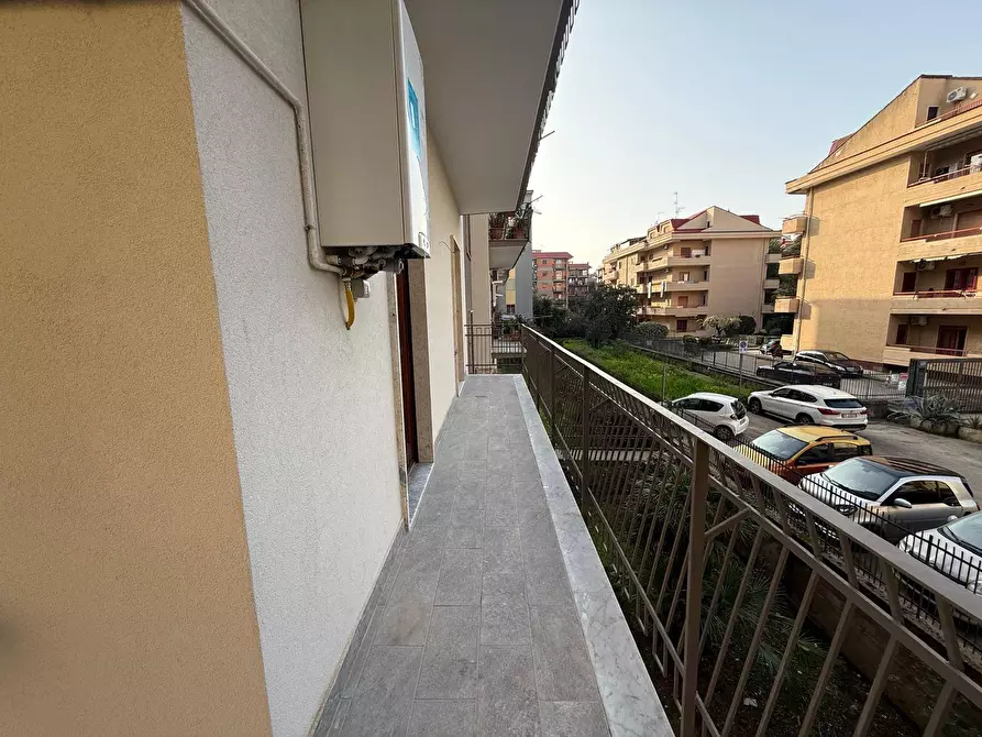 Immagine 21 di Camera in affitto  in Via Ferrarecce 121 a Caserta