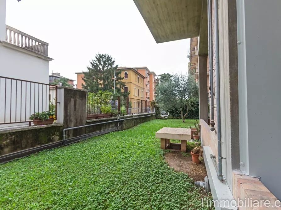 Immagine 8 di Appartamento in vendita  in Via Sabotino 10 a Verona