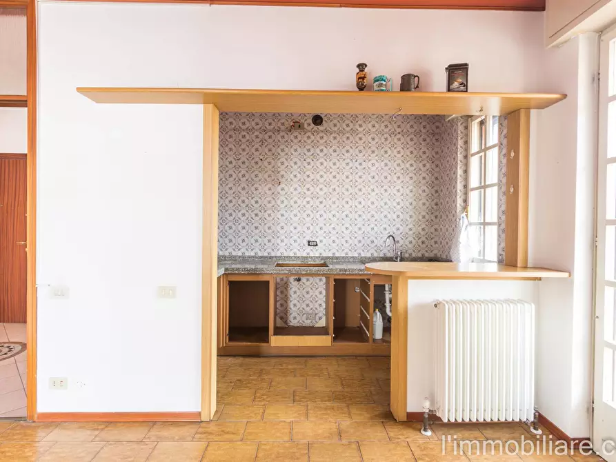 Immagine 19 di Appartamento in vendita  in Via Sabotino 10 a Verona