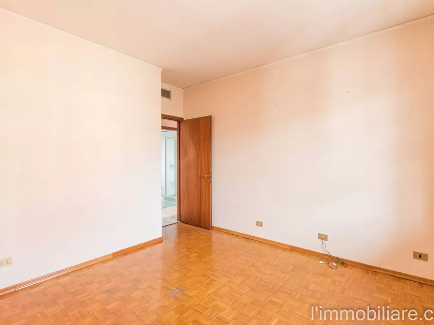 Immagine 29 di Appartamento in vendita  in Via Sabotino 10 a Verona