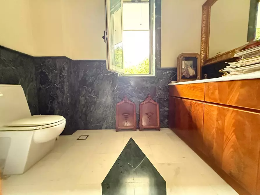 Immagine 16 di Villetta a schiera in vendita  in Via Salvo D'Acquisto 15 a Caserta