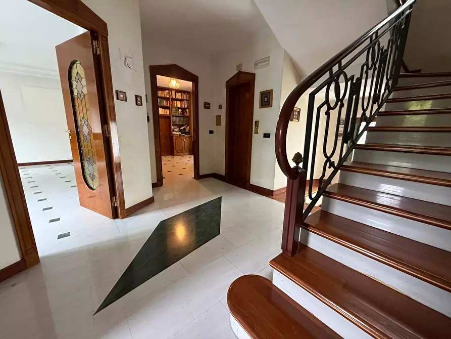 Immagine 9 di Villetta a schiera in vendita  in Via Salvo D'Acquisto 15 a Caserta