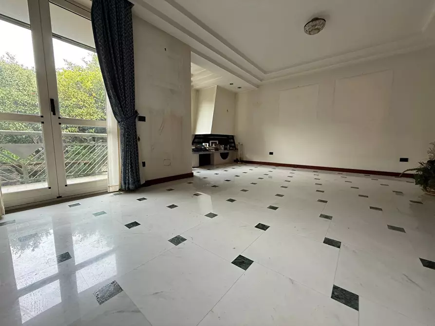 Immagine 10 di Villetta a schiera in vendita  in Via Salvo D'Acquisto 15 a Caserta