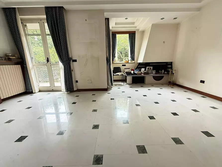 Immagine 12 di Villetta a schiera in vendita  in Via Salvo D'Acquisto 15 a Caserta