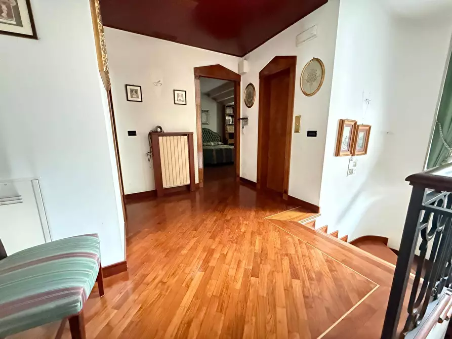 Immagine 23 di Villetta a schiera in vendita  in Via Salvo D'Acquisto 15 a Caserta