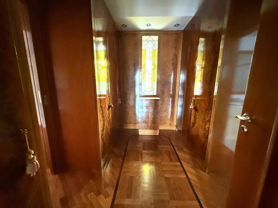 Immagine 48 di Villetta a schiera in vendita  in Via Salvo D'Acquisto 15 a Caserta