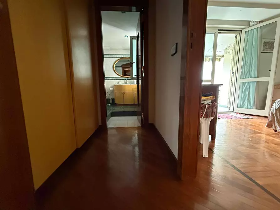 Immagine 52 di Villetta a schiera in vendita  in Via Salvo D'Acquisto 15 a Caserta