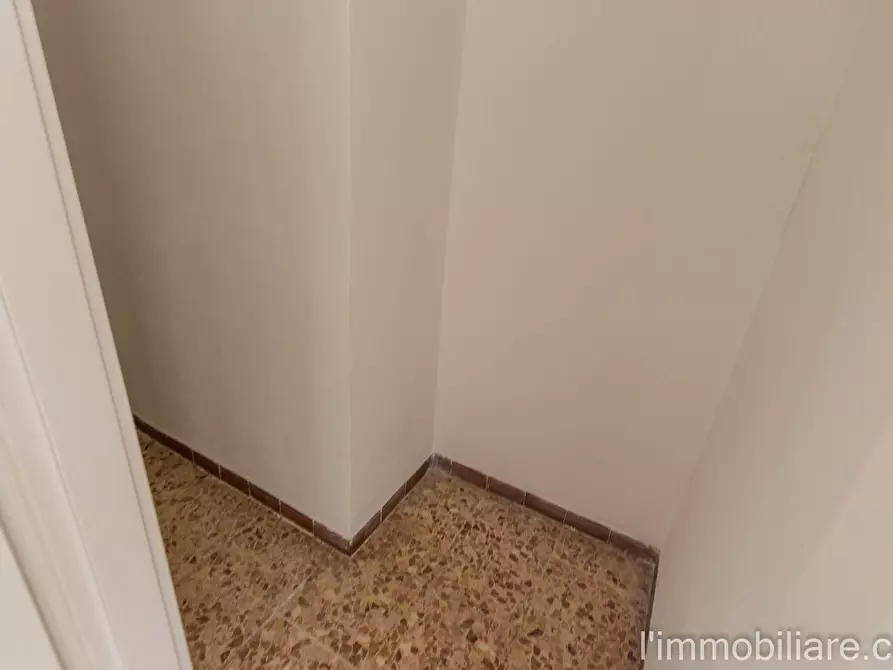 Immagine 21 di Appartamento in affitto  in Via Niccolo' Tommaseo a Verona