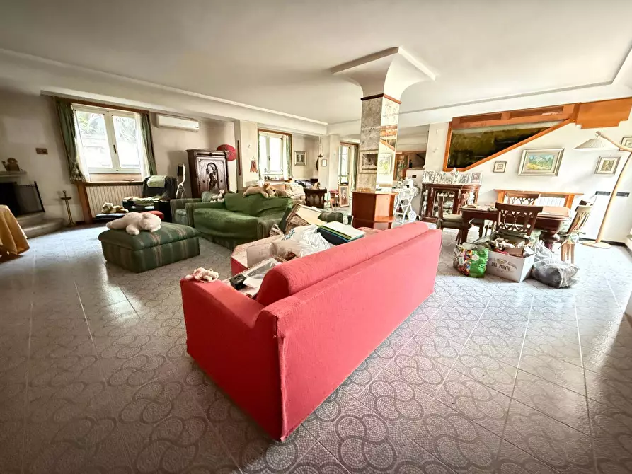 Immagine 61 di Villetta a schiera in vendita  in Via Salvo D'Acquisto 15 a Caserta