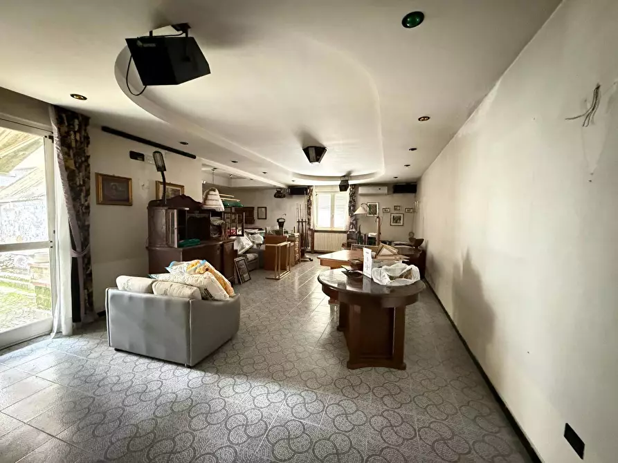 Immagine 69 di Villetta a schiera in vendita  in Via Salvo D'Acquisto 15 a Caserta