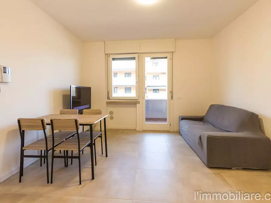 Immagine 4 di Appartamento in affitto  in Via Saval a Verona