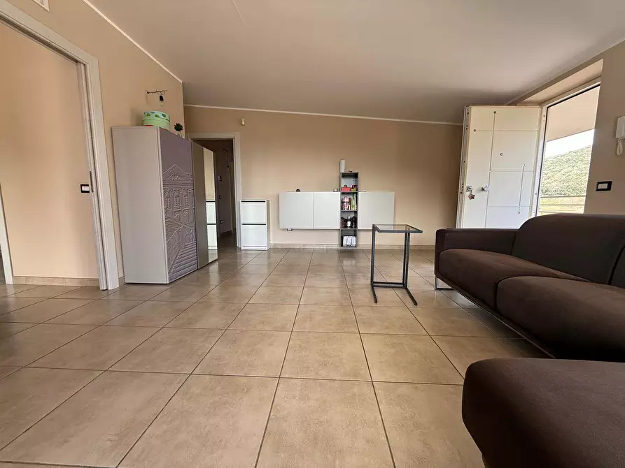 Immagine 58 di Casa indipendente in vendita  in Traversa Privata di Via Michele Fiorillo 6 a Capodrise