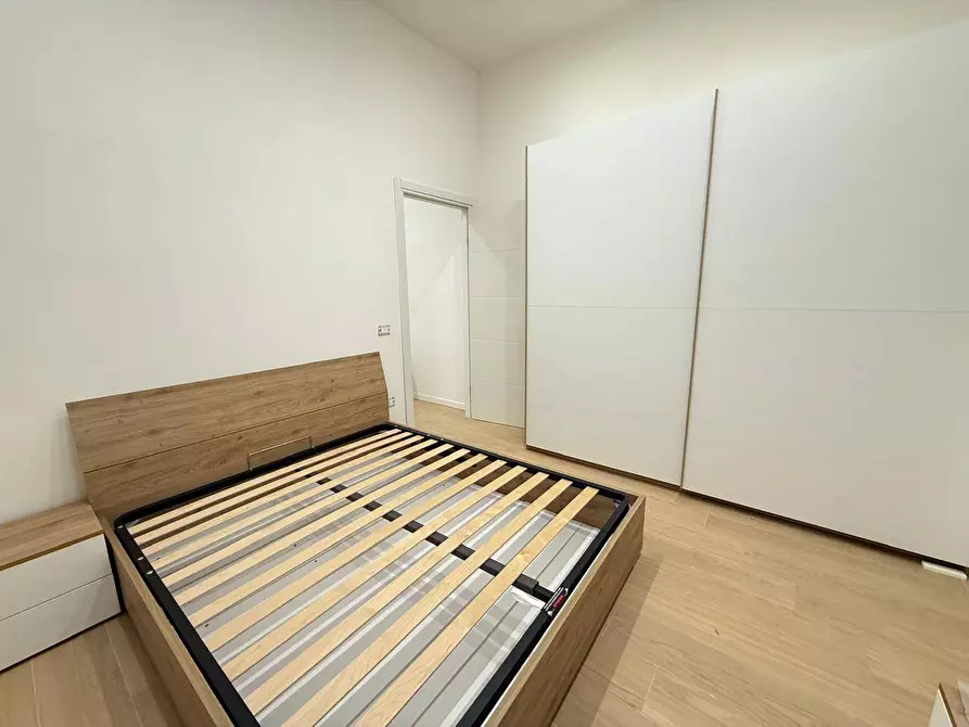 Immagine 13 di Appartamento in affitto  in Via Roma 174 a Caserta