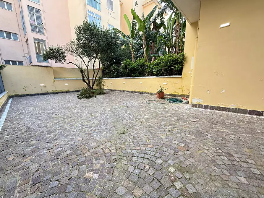 Immagine 7 di Appartamento in affitto  in Via Roma 174 a Caserta