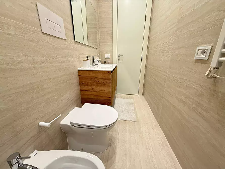 Immagine 19 di Appartamento in affitto  in Corso Trieste 167 a Caserta