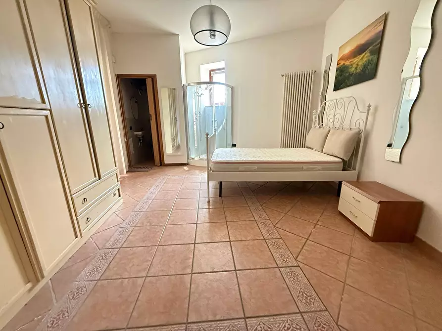 Immagine 11 di Appartamento in affitto  in Via Cancello 22 a Caserta