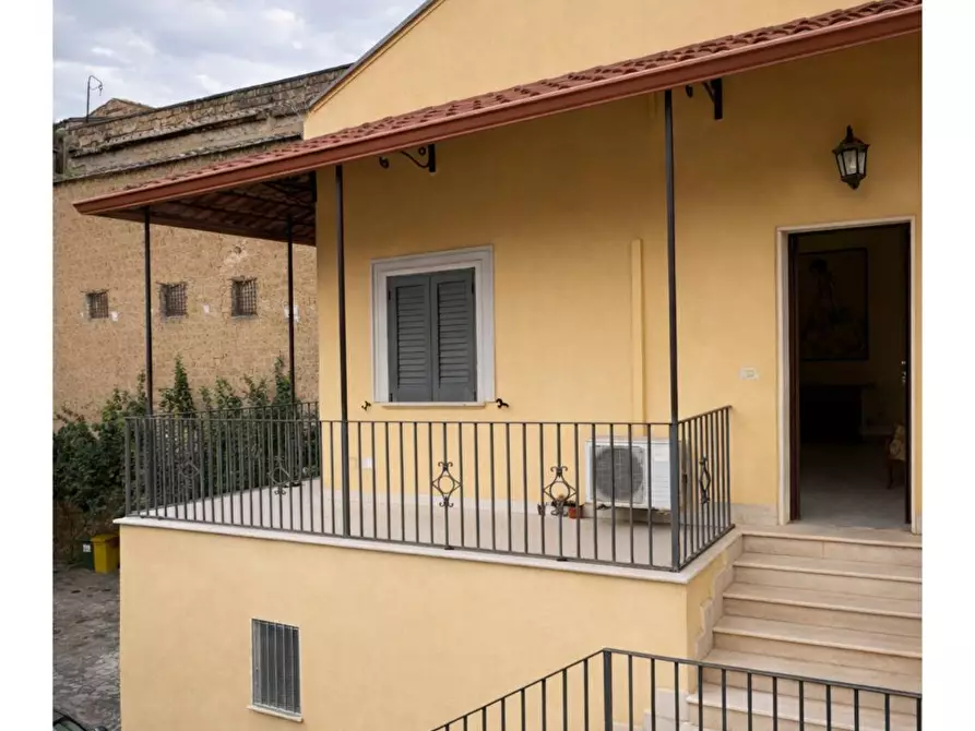 Immagine 12 di Appartamento in affitto  in via Sant'Agostino 3 a Caserta