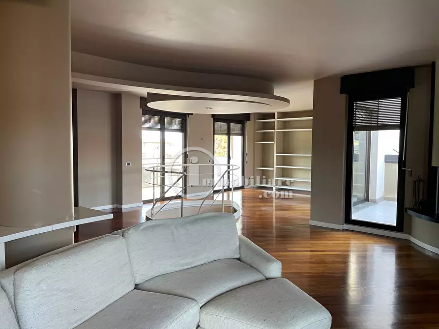 Immagine 5 di Appartamento in affitto  in corso xx settembre a Busto Arsizio